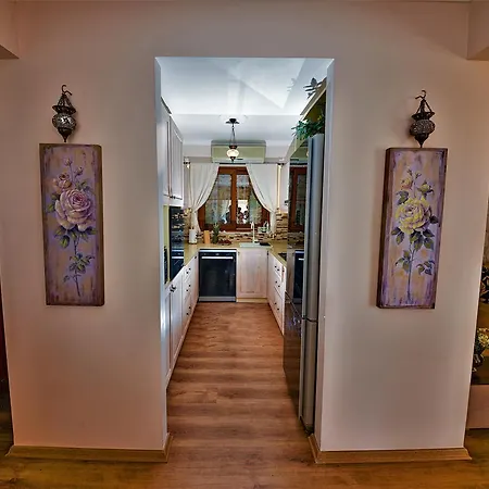 Berat Villa